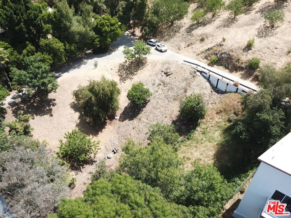 Cliff photo 5