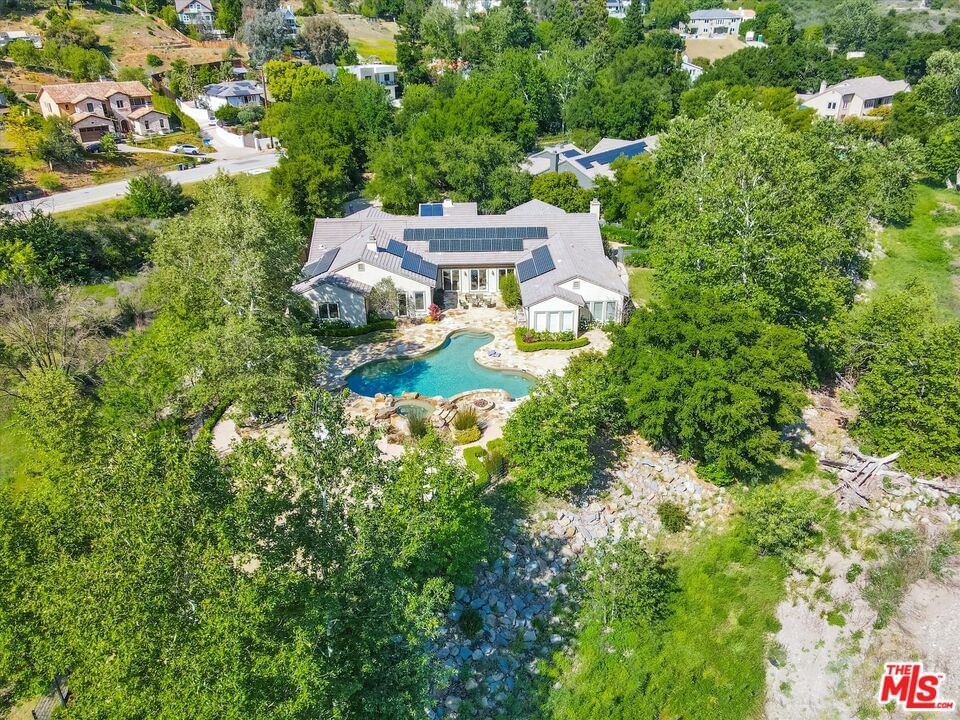 Mulholland photo 64