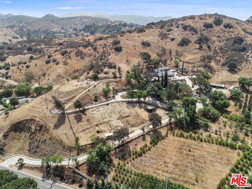 Sunland photo 5