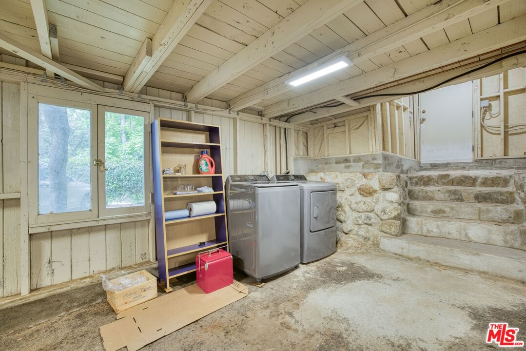 Brookside photo 20