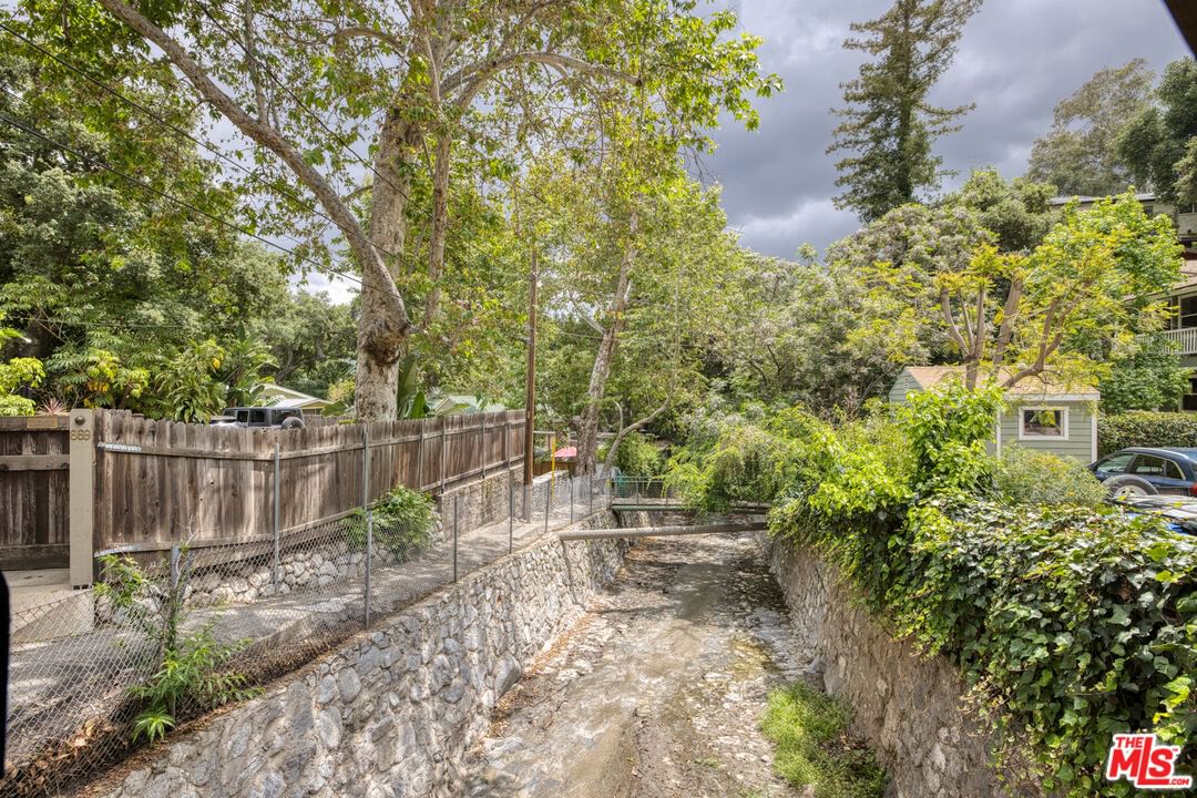 Brookside photo 23