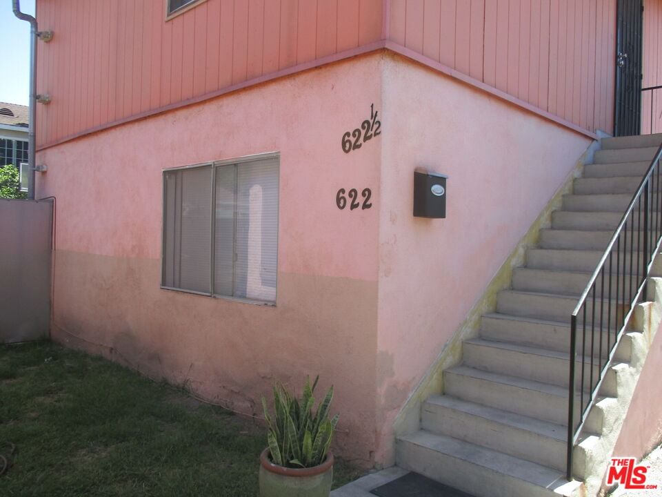 89th photo 3