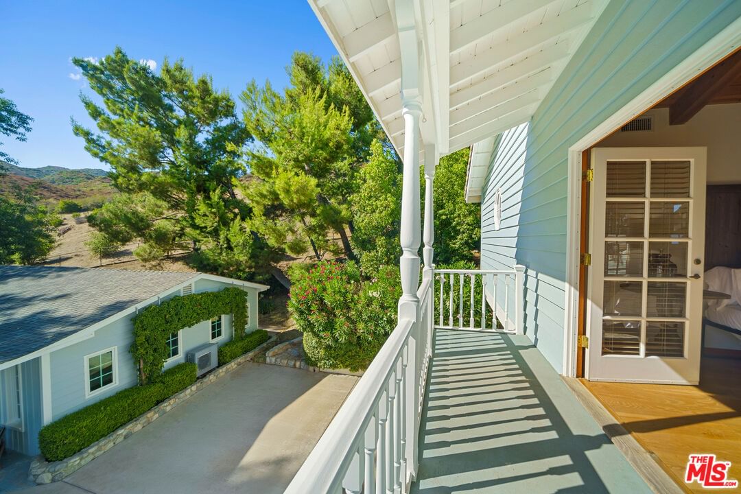 Mulholland photo 41