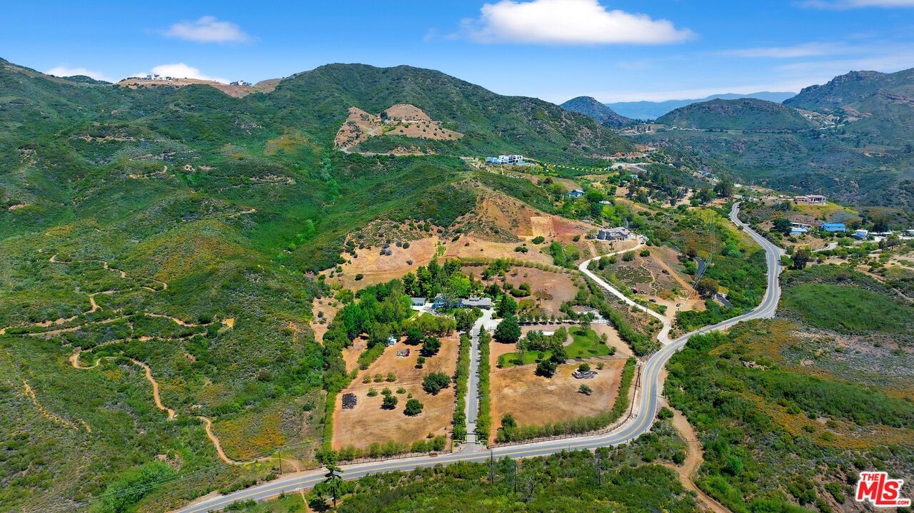 Mulholland photo 7
