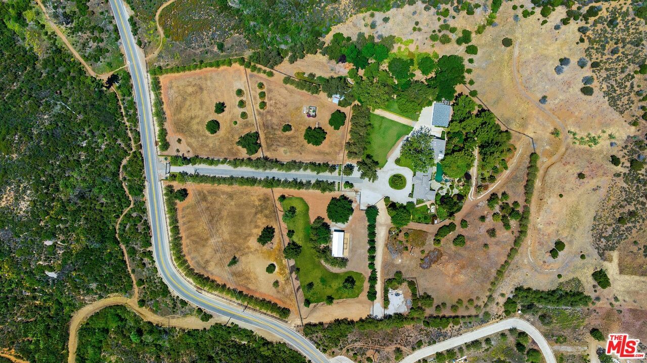 Mulholland photo 9