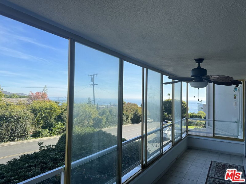32709 Seagate Dr