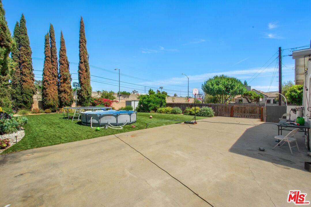 Hoover photo 23