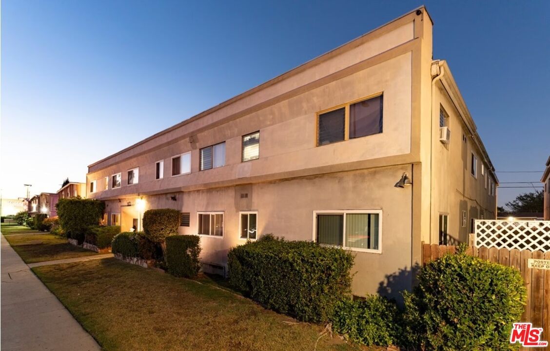 Lomita photo 2