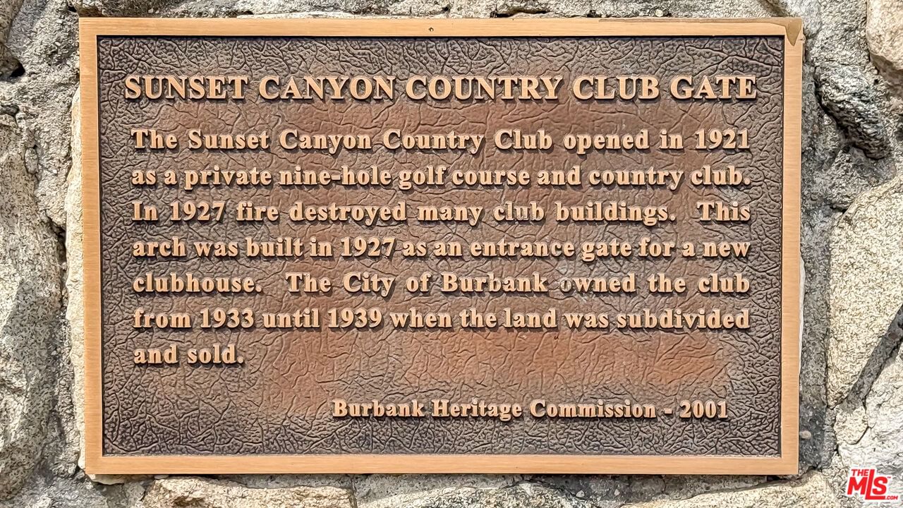 Country Club photo 43