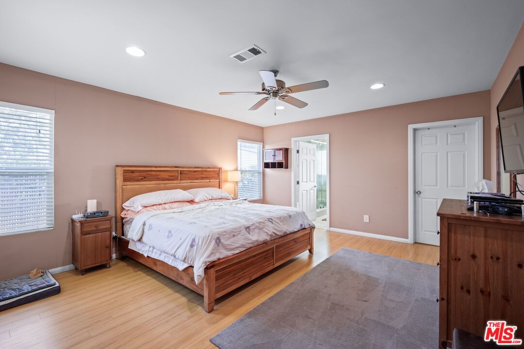 Winnetka photo 14