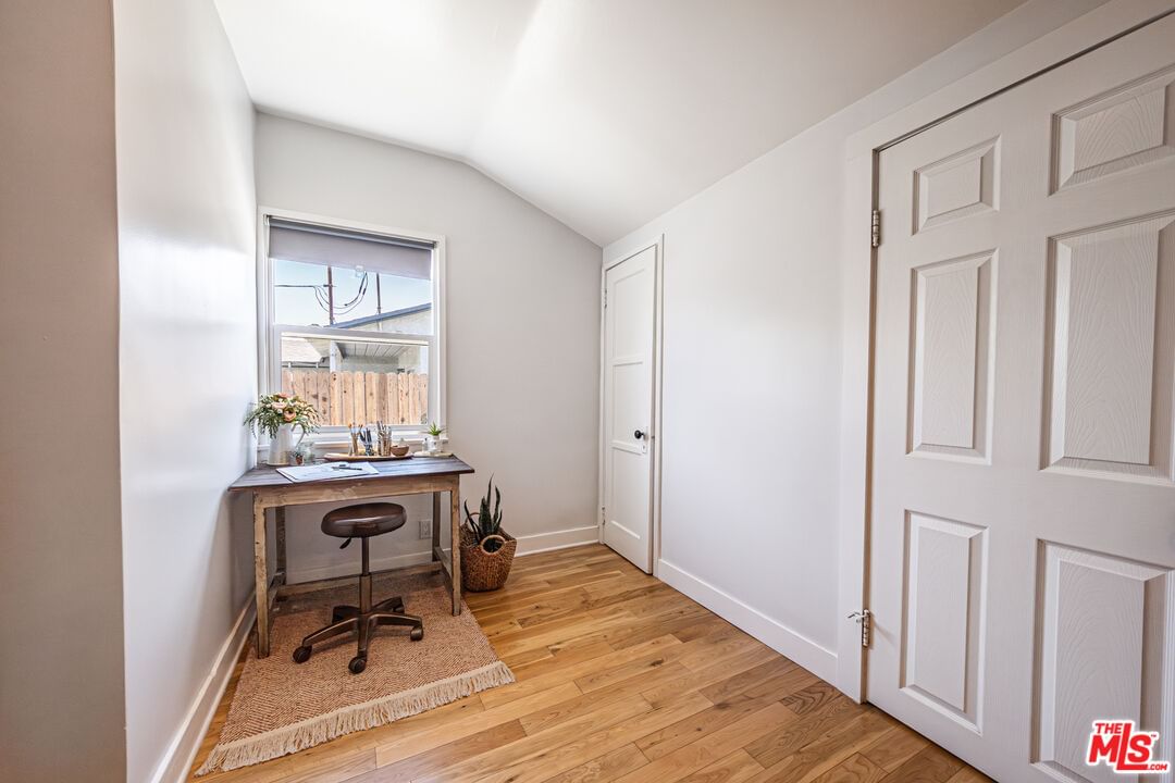 Wealtha photo 22