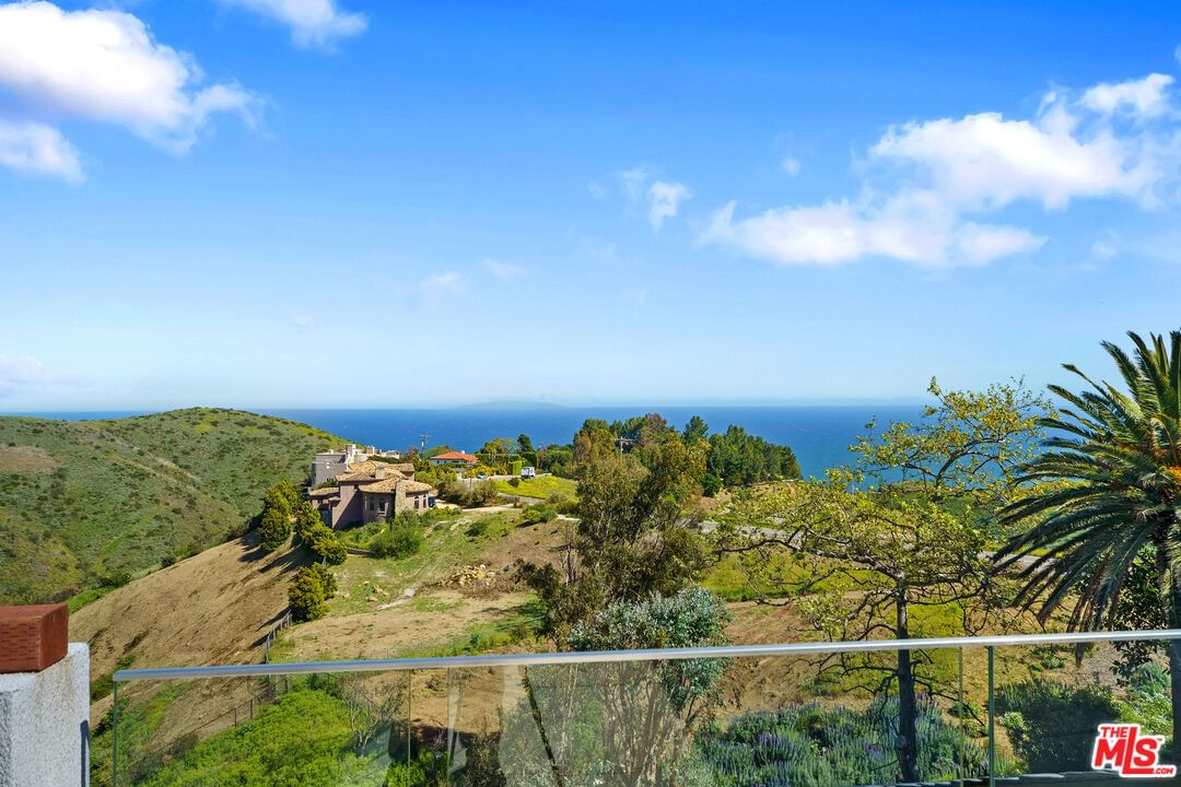 Latigo Canyon photo 45