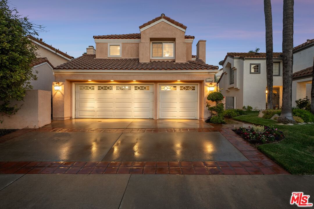 Vista Cerritos photo 51