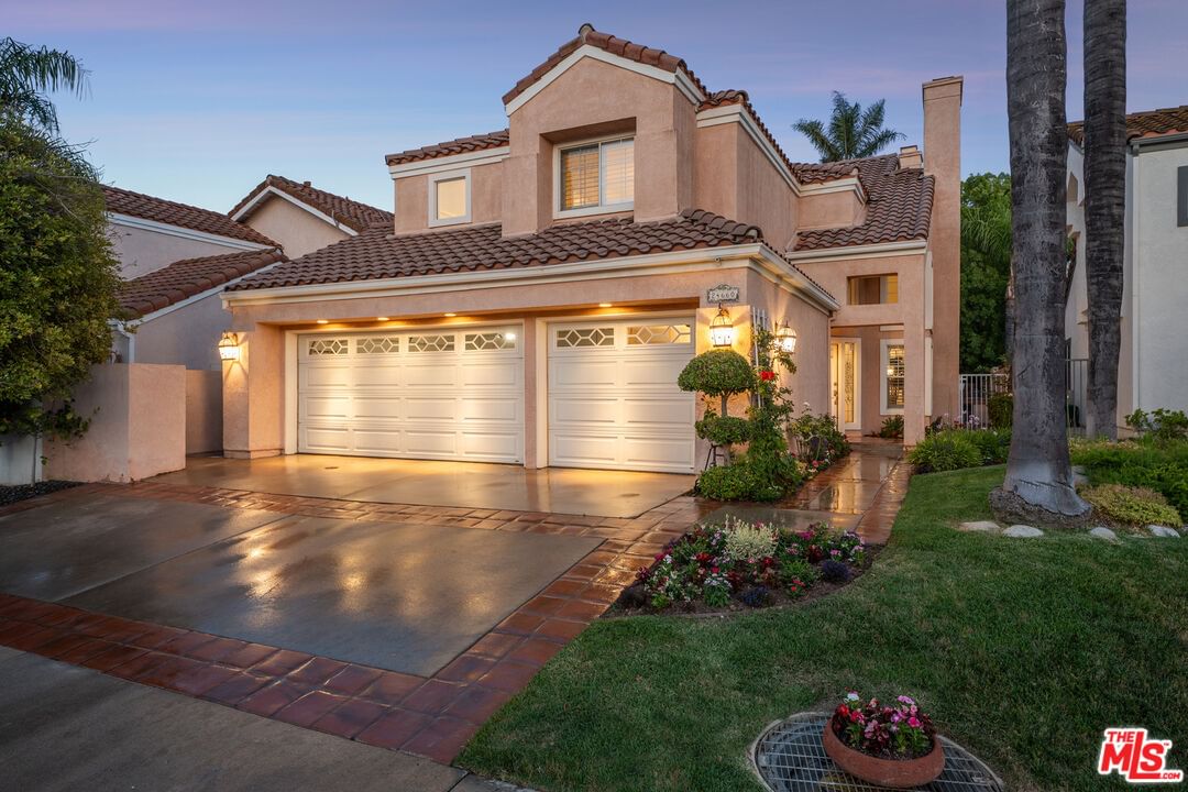 Vista Cerritos photo 52