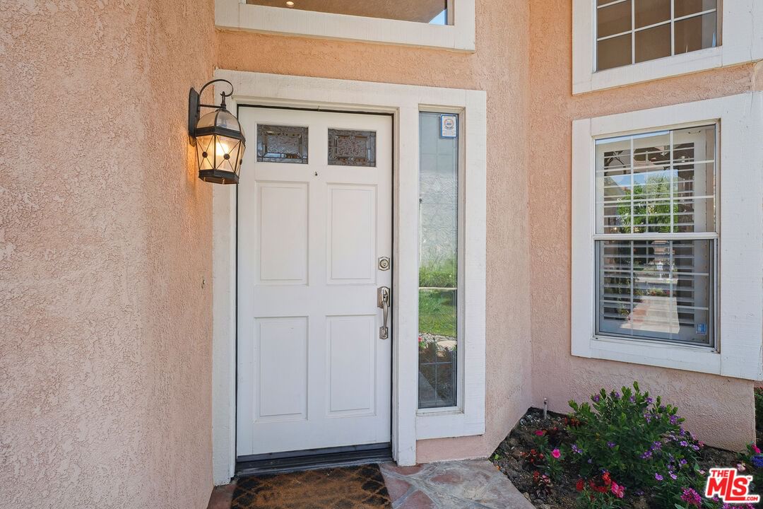Vista Cerritos photo 6