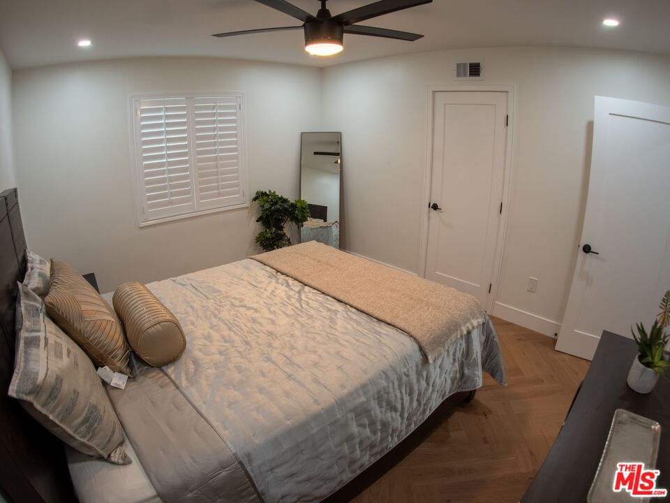 Clarkview photo 50