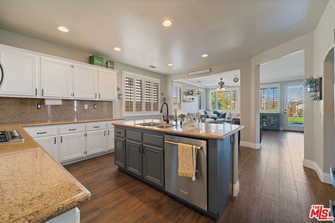 SHANNON RIDGE photo 14