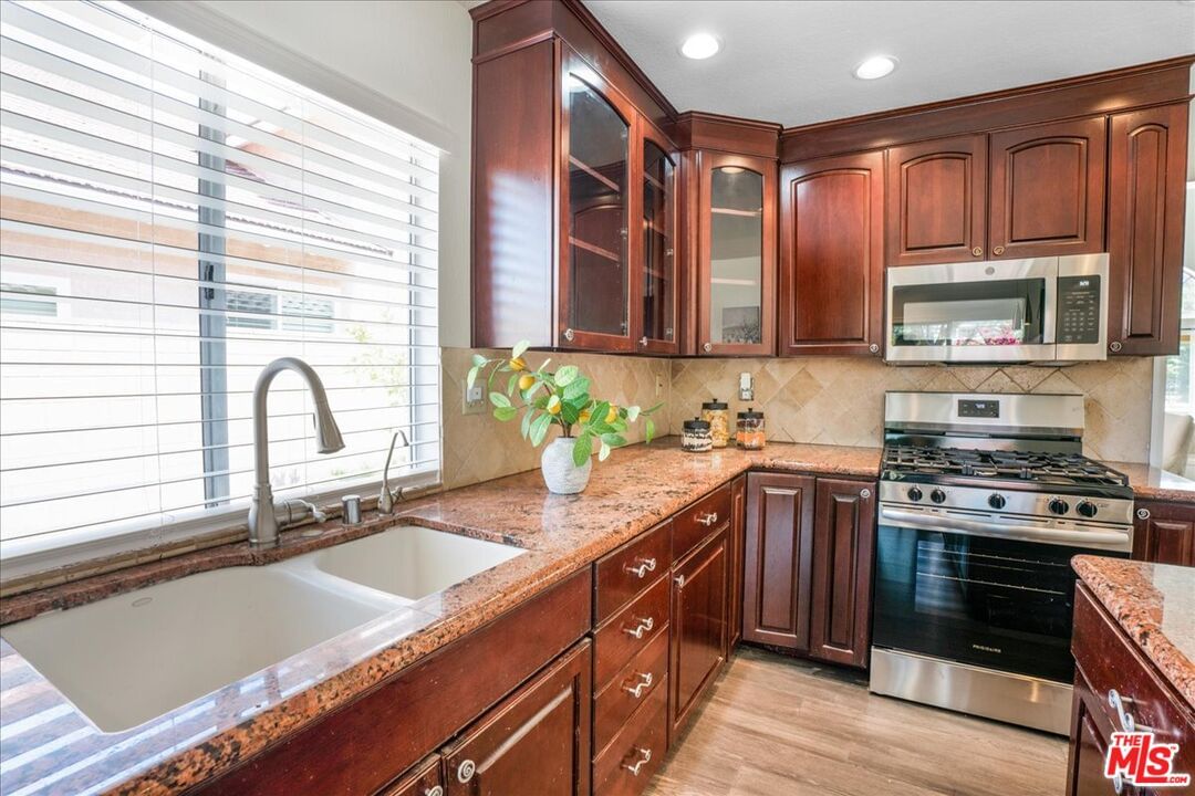 London Grove photo 12