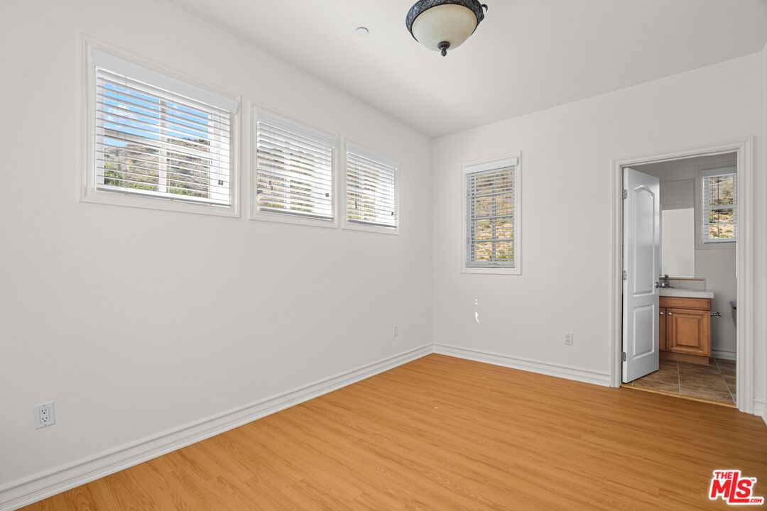 Tamarack photo 34