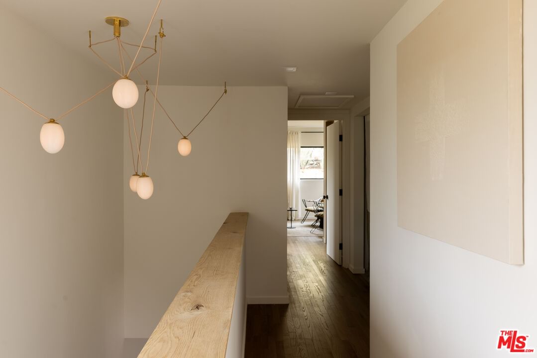Amador photo 18