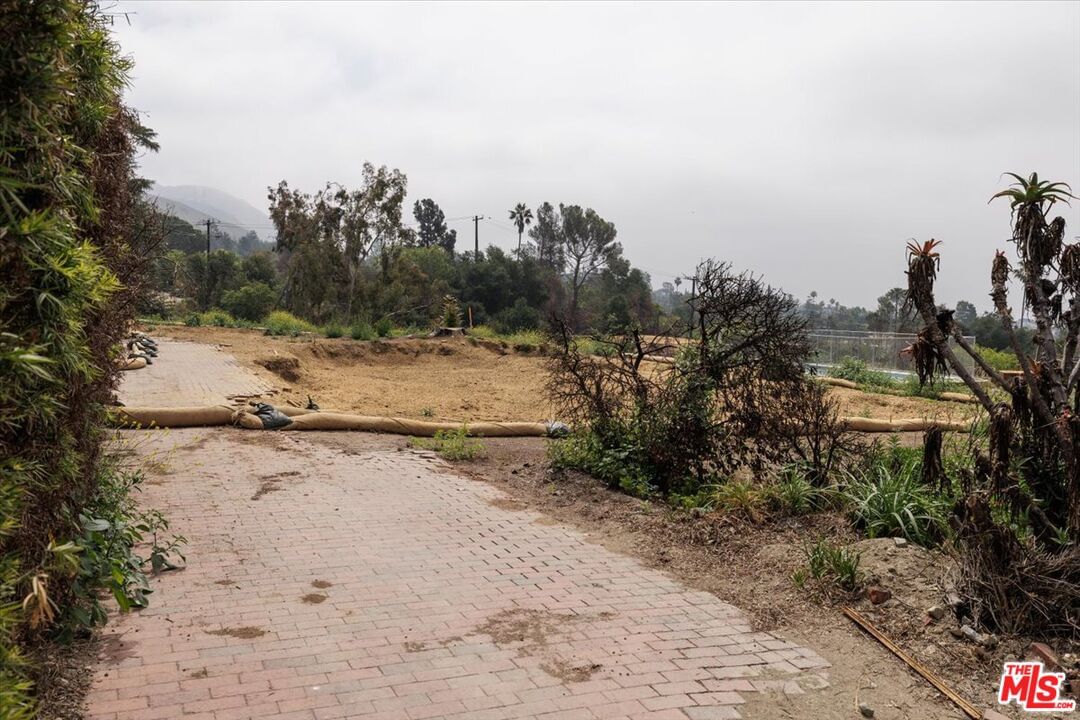 Fair Oaks photo 9