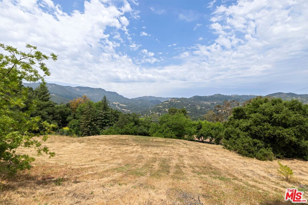 Colina Dr photo 1