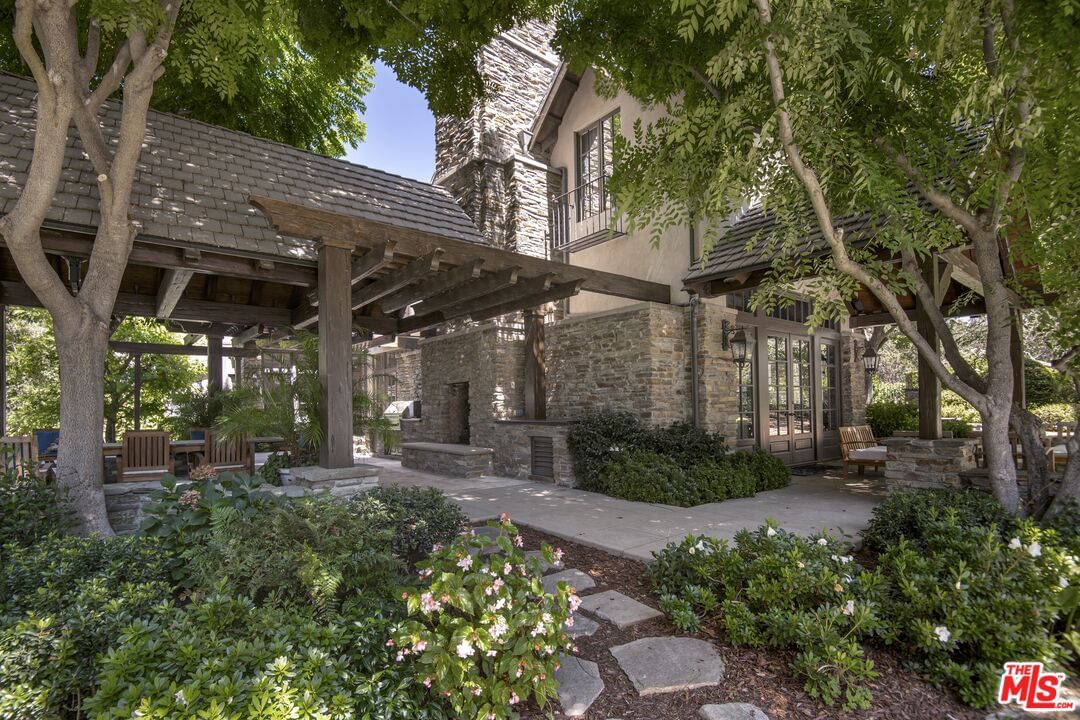 Oak Place photo 47