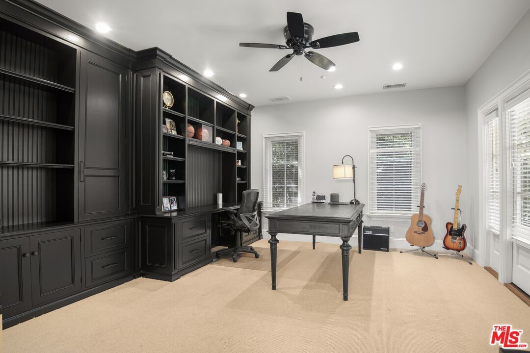 Oak Place photo 57