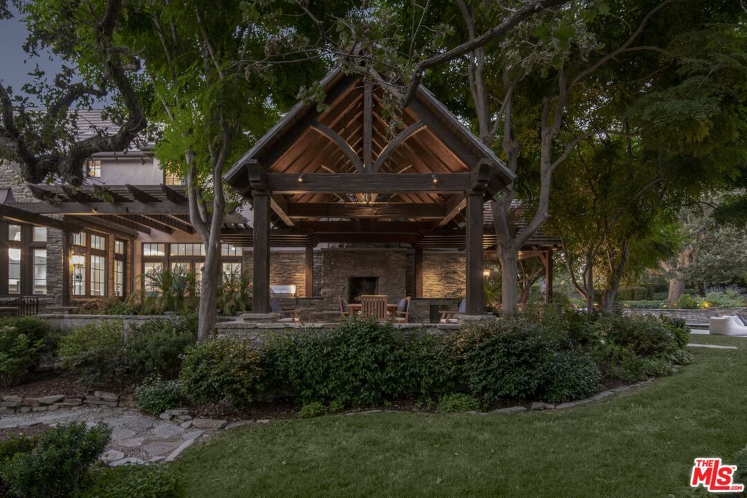 Oak Place photo 62