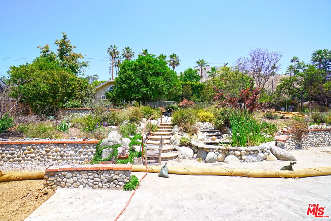 Homewood photo 9
