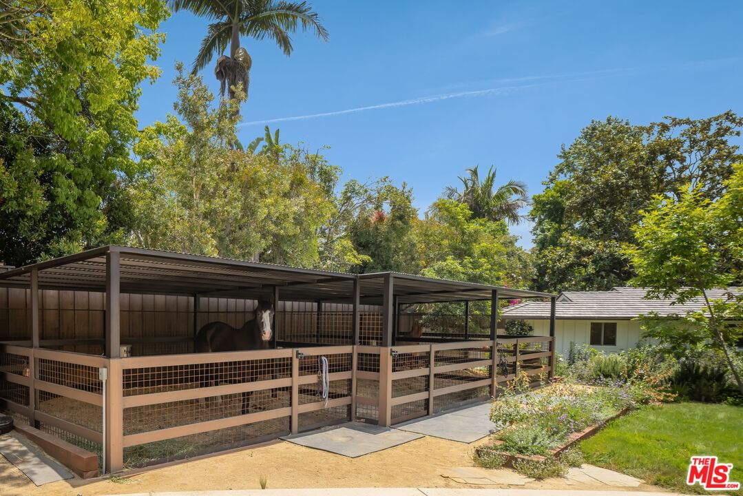 Riviera Ranch photo 2