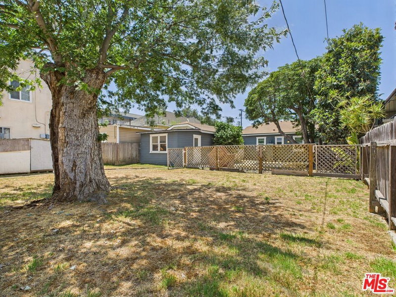 744 Termino Ave