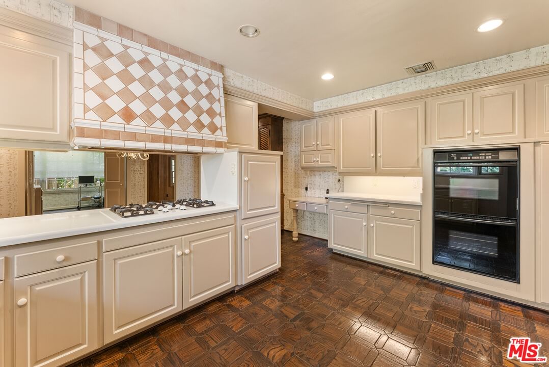 Winnetka photo 15
