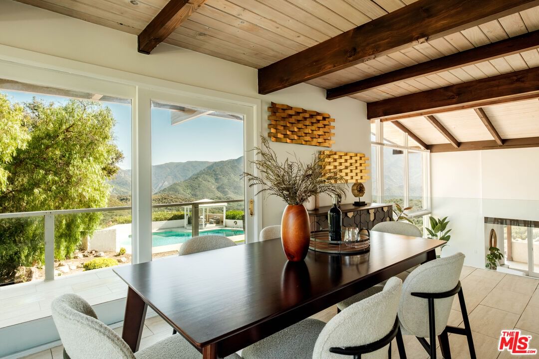 Mulholland photo 12