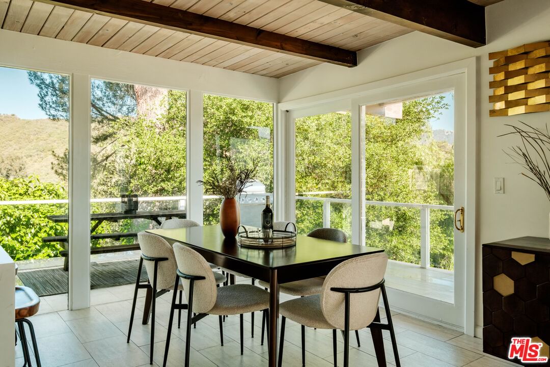 Mulholland photo 14