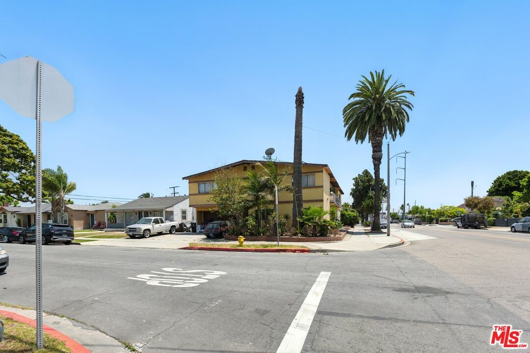 Inglewood photo 4