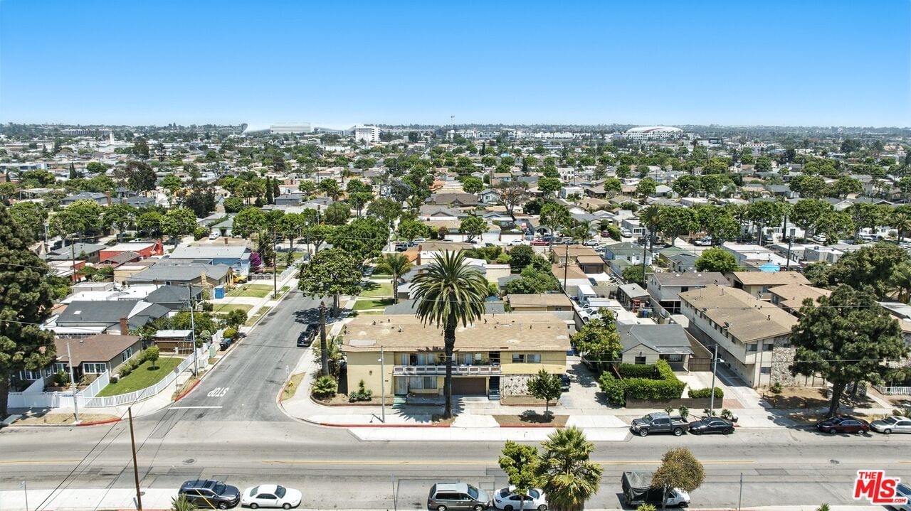 Inglewood photo 9