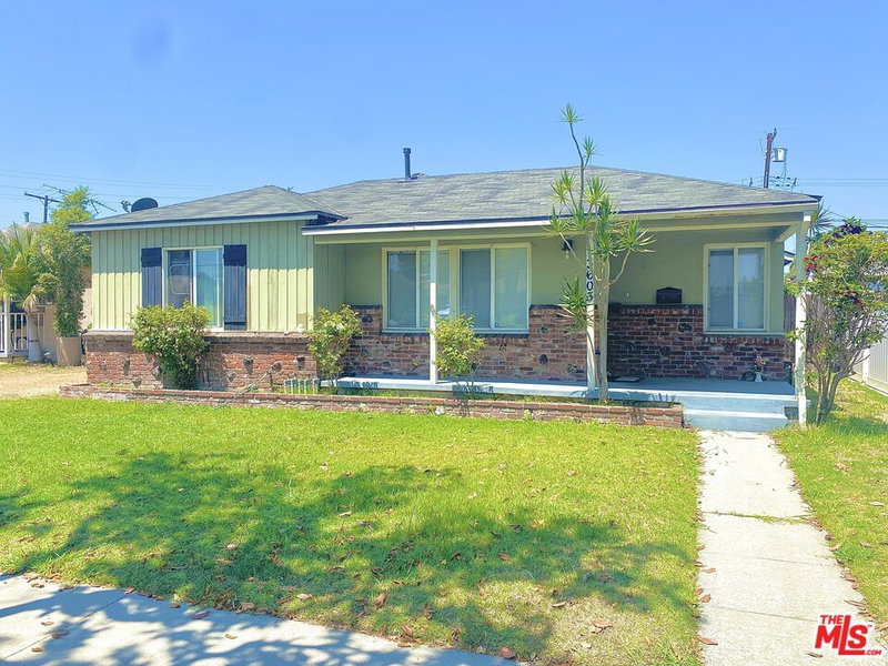 13603 Clark Ave