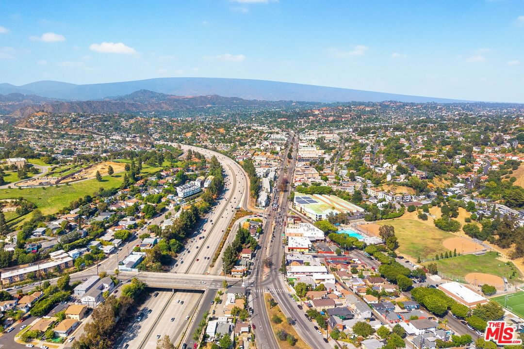 Eagle Rock photo 17
