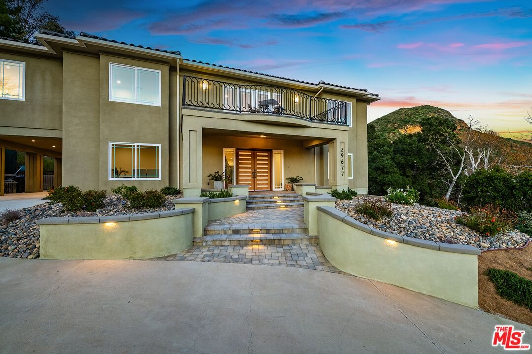 Mulholland photo 21