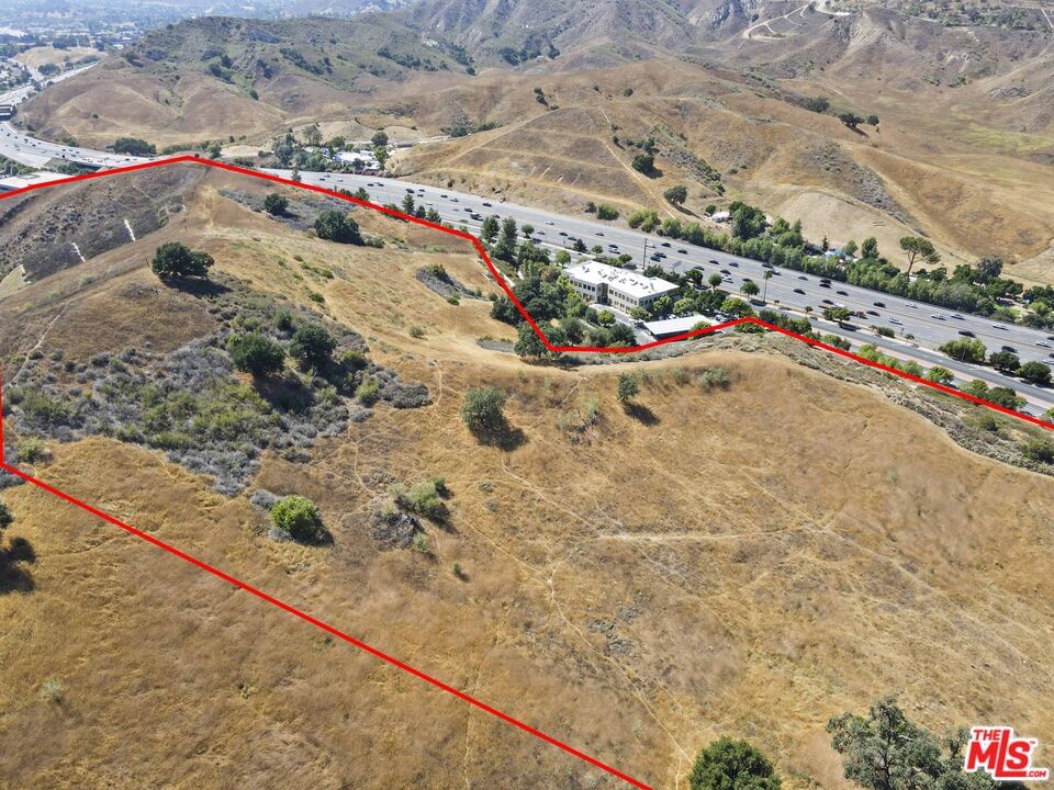 Agoura photo 8