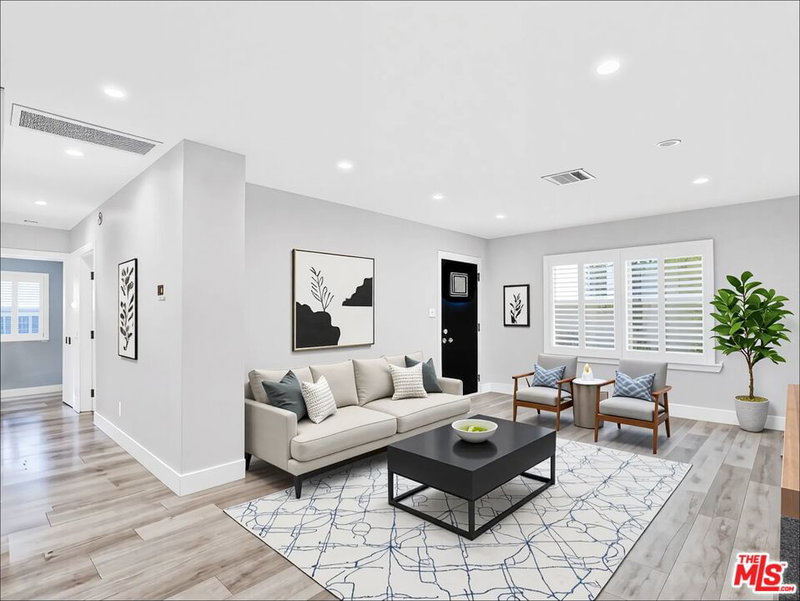 520 Irving Dr