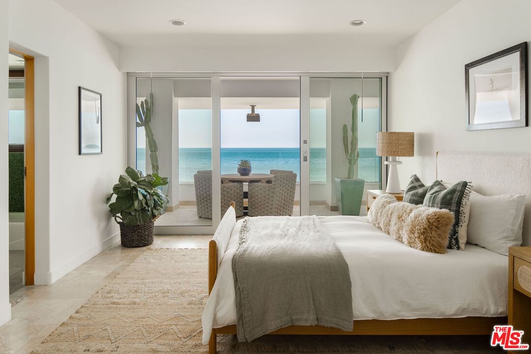 Latigo Shore photo 24