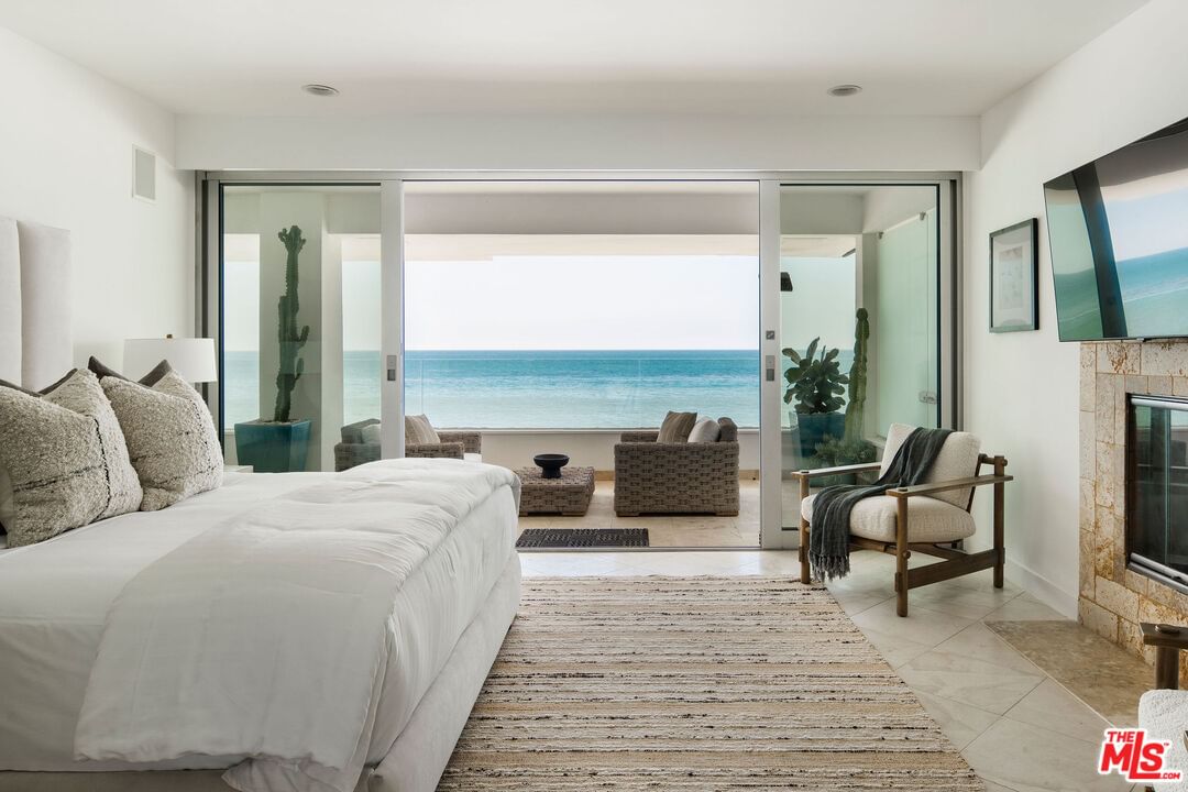 Latigo Shore photo 26