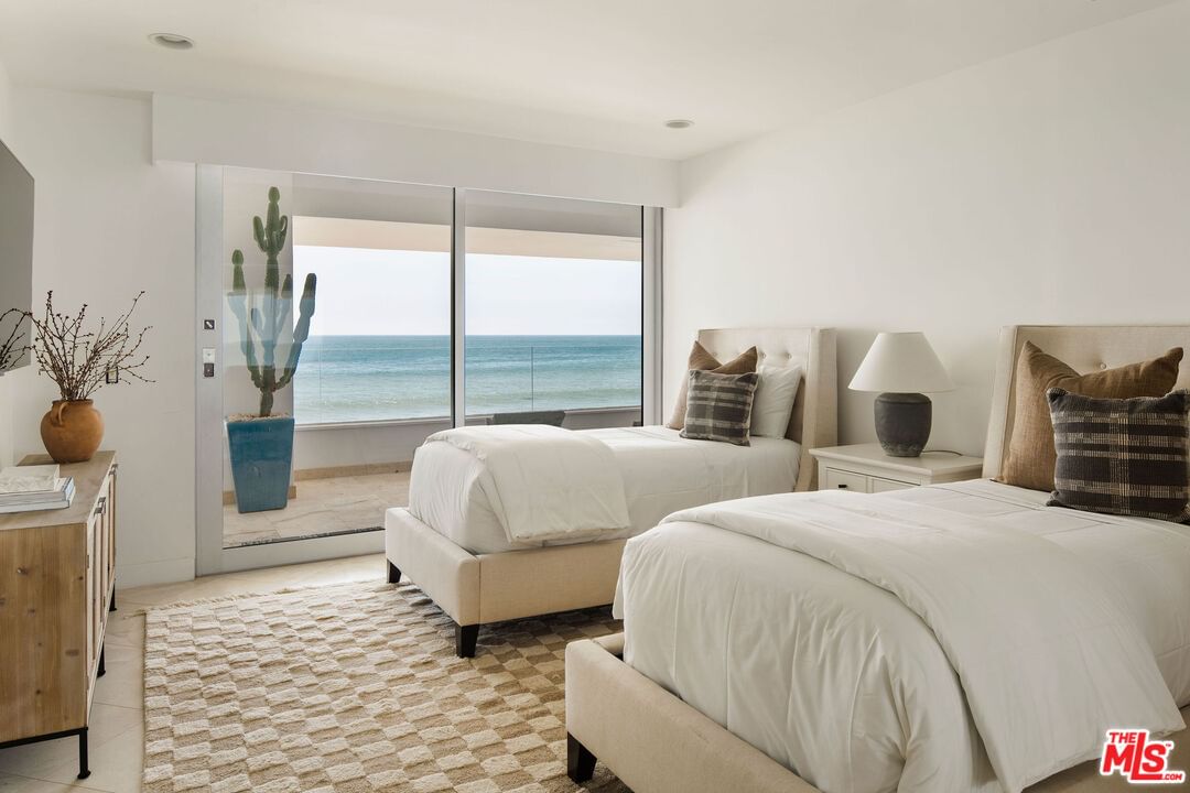 Latigo Shore photo 28
