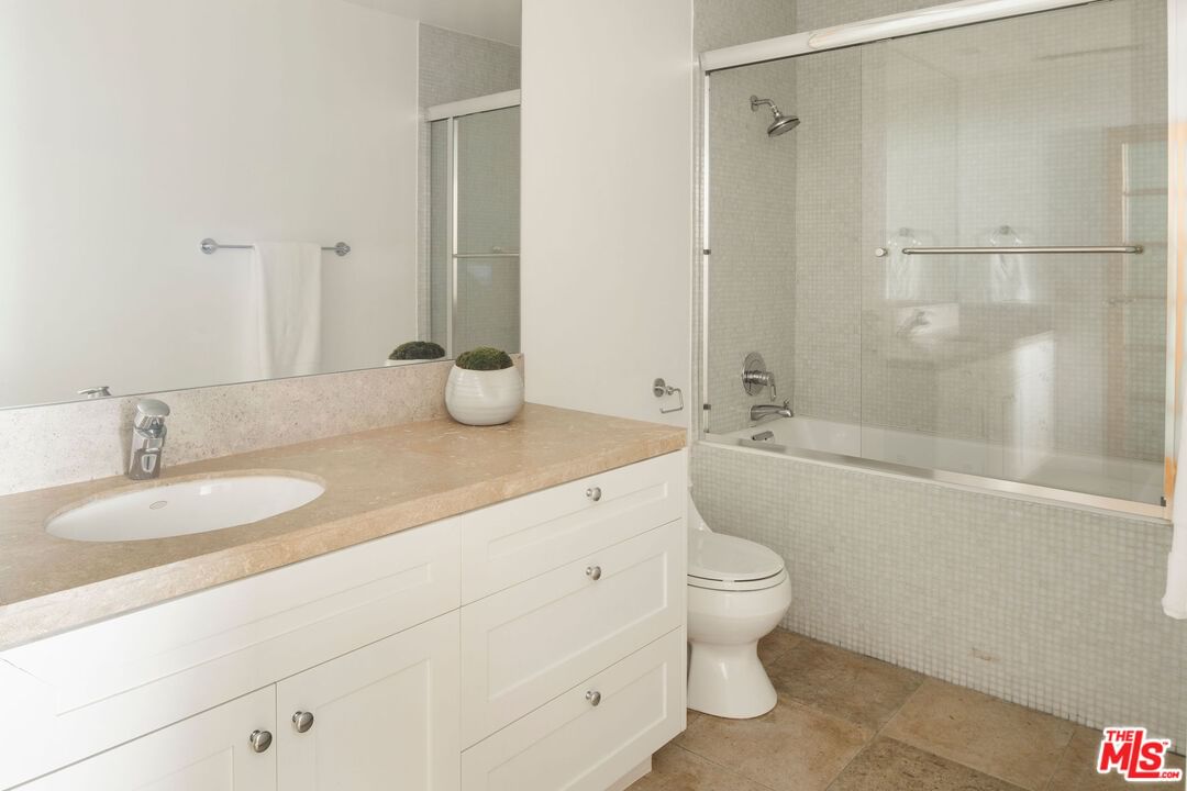 Latigo Shore photo 29