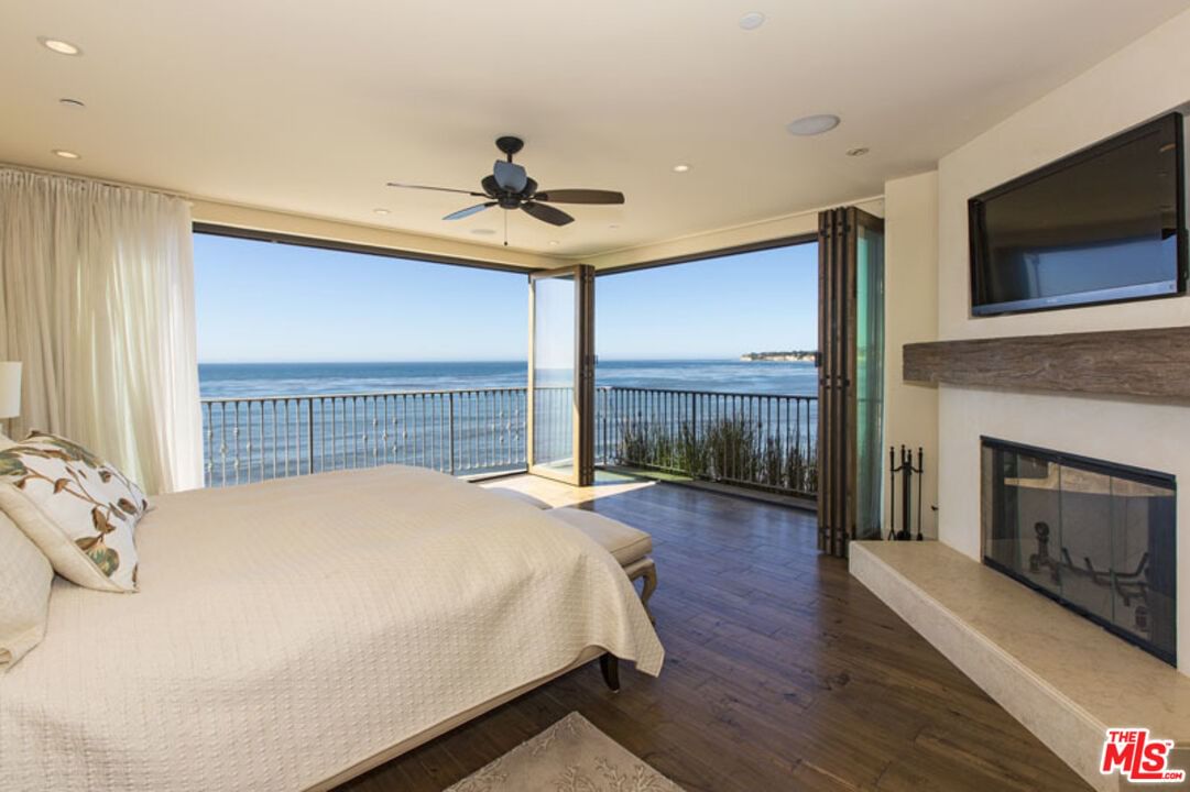 Escondido Beach photo 21