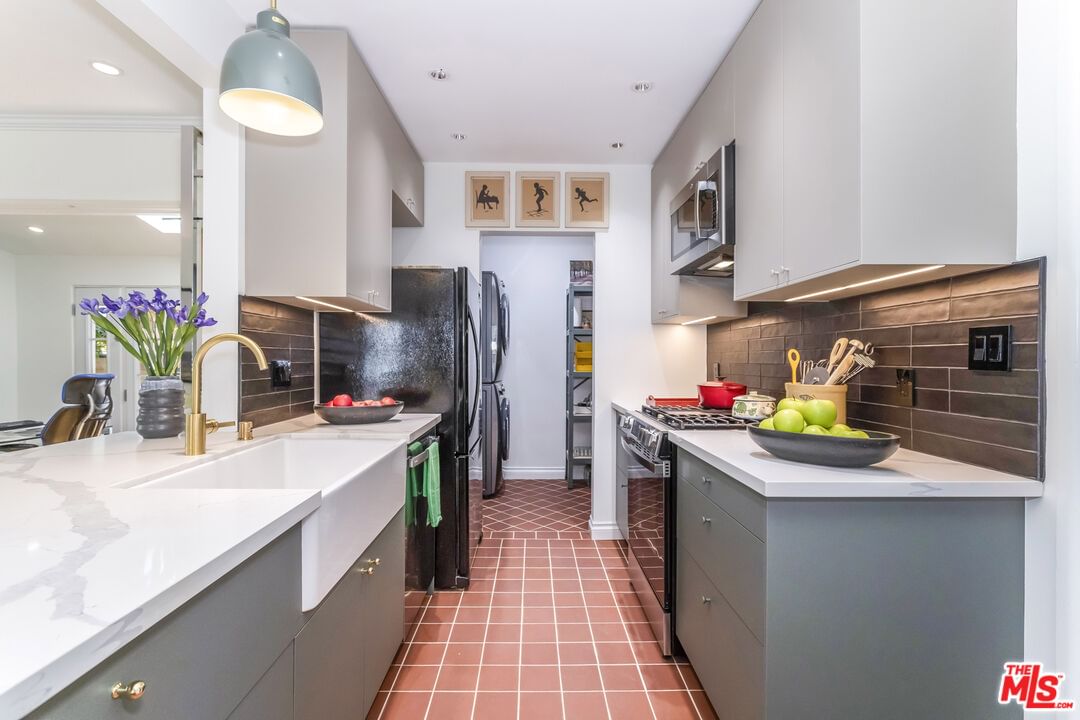 156th photo 18