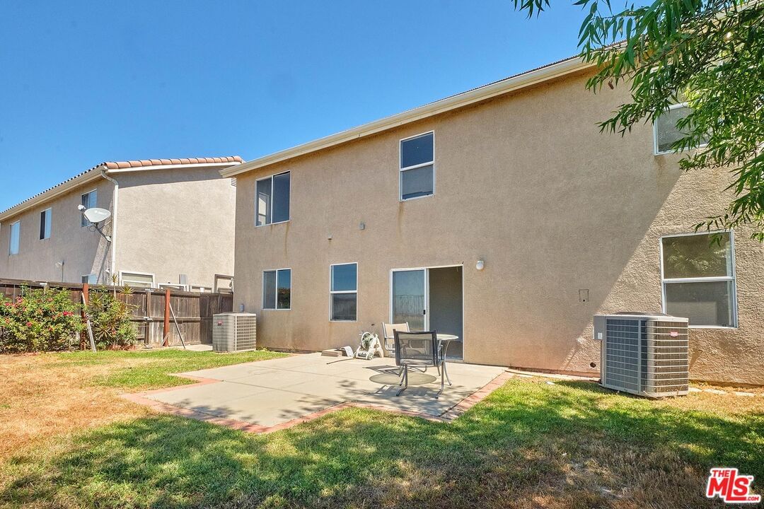 Valley Vista photo 22