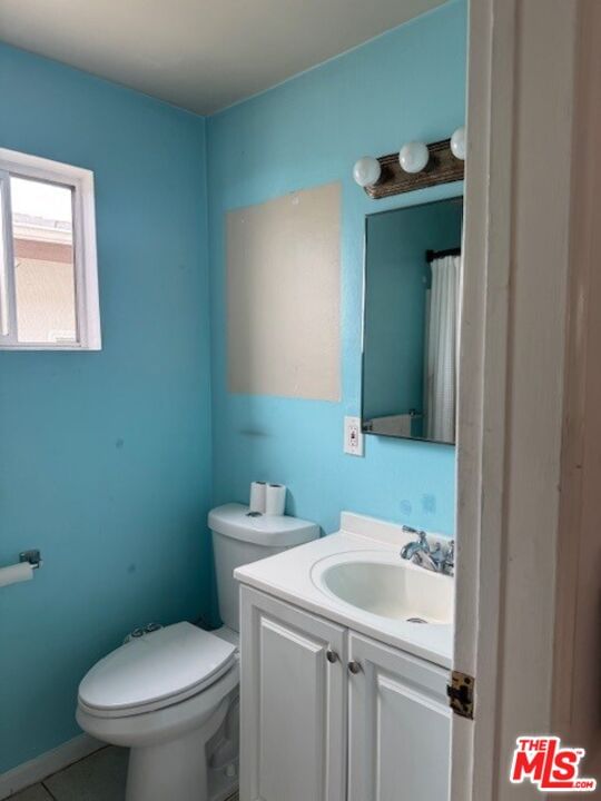 Van Horne photo 4